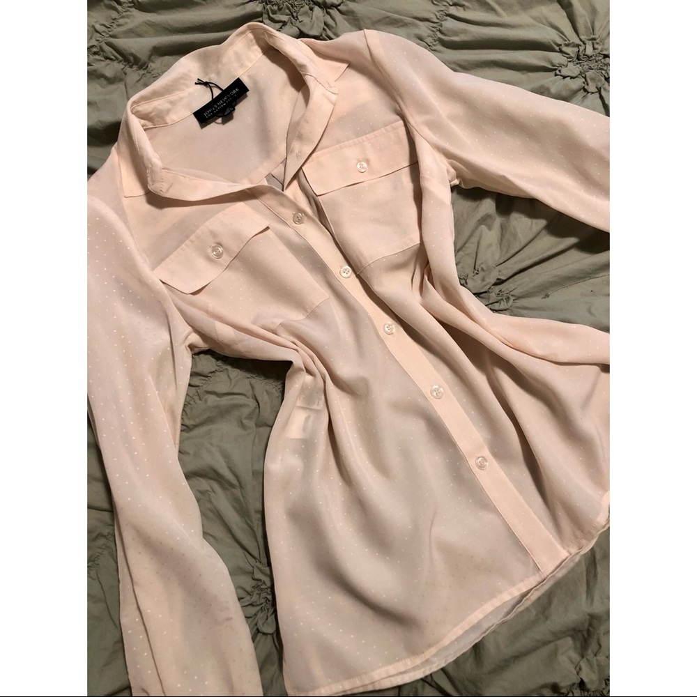 Nude blouse - textured polka dots